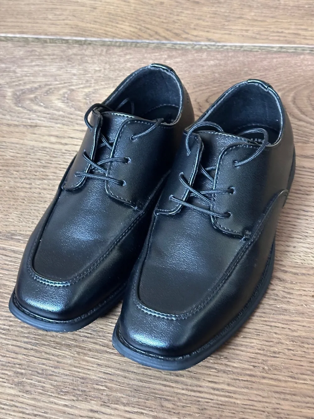Sonoma Boys Black Lace-Up Dress Shoe size 2M